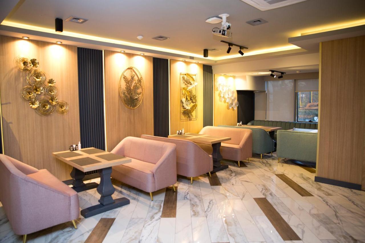 Kristal Inn Hotel บากู ภายนอก รูปภาพ