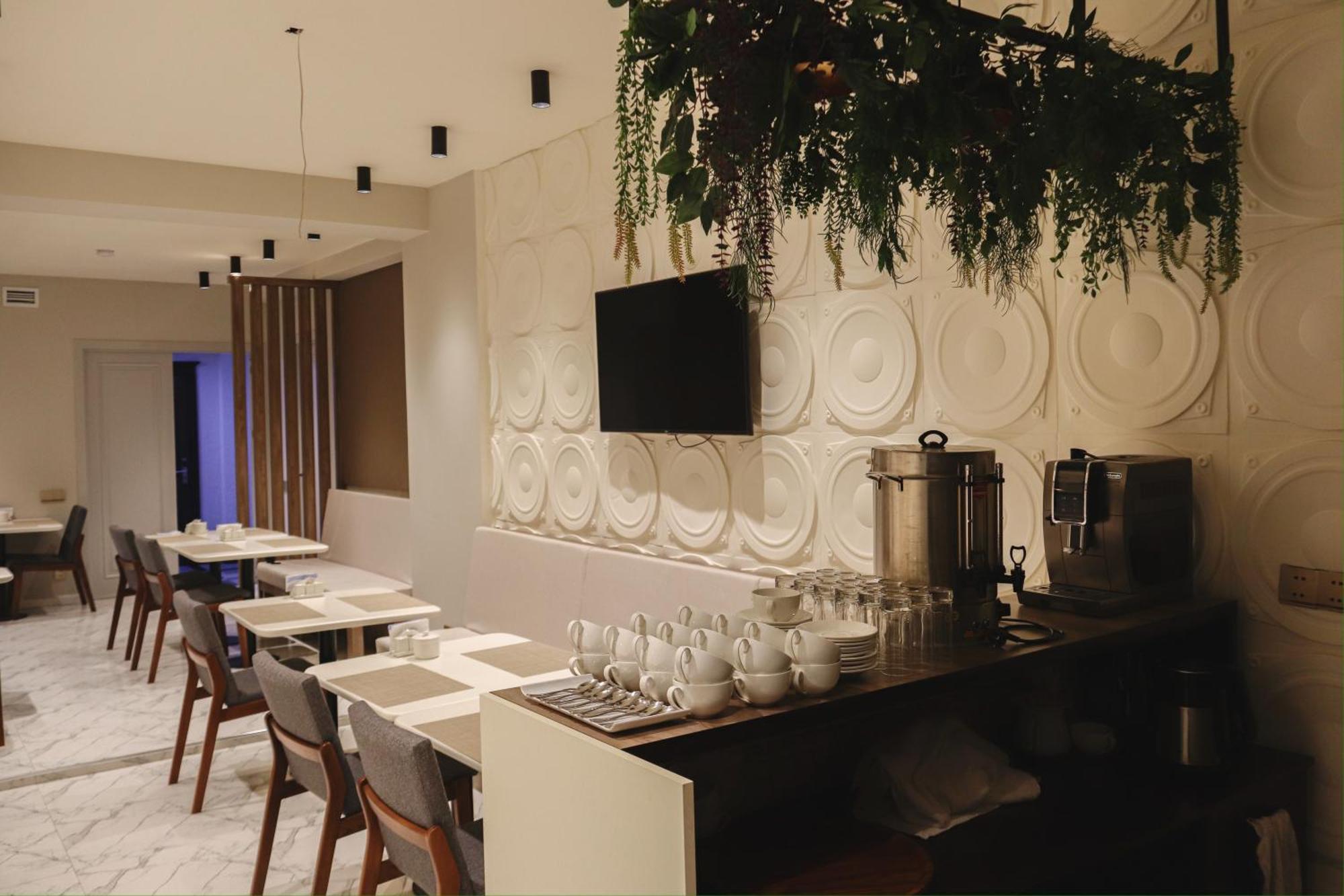 Kristal Inn Hotel บากู ภายนอก รูปภาพ