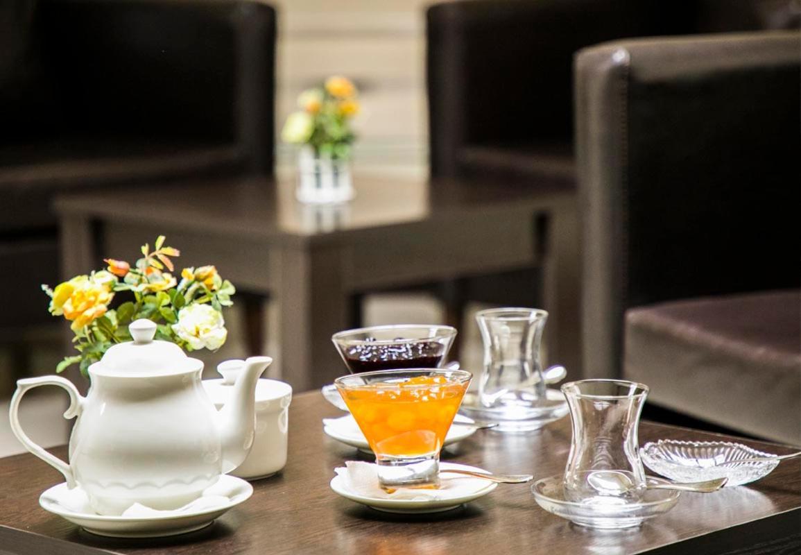 Kristal Inn Hotel บากู ภายนอก รูปภาพ