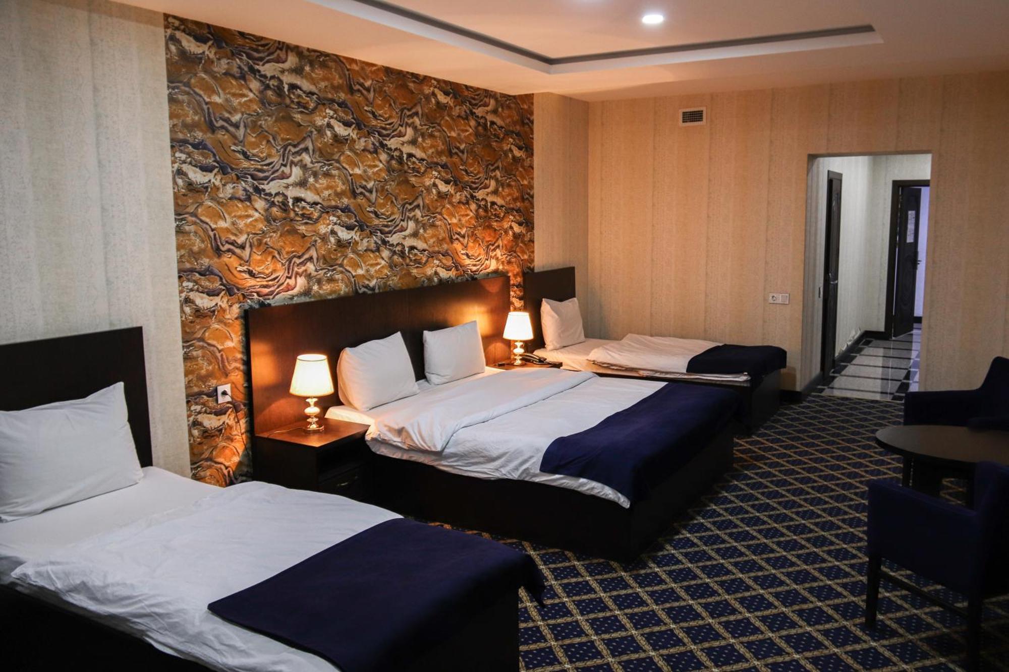 Kristal Inn Hotel บากู ภายนอก รูปภาพ